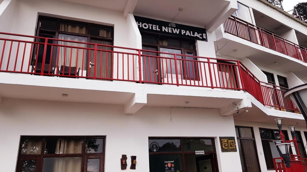 New Palace Hotel Dalhousie Buitenkant foto